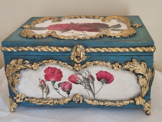 Vintage Roses Box